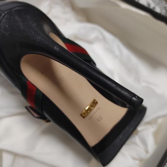 Size 40 Gucci Boots - Picture 7 of 13